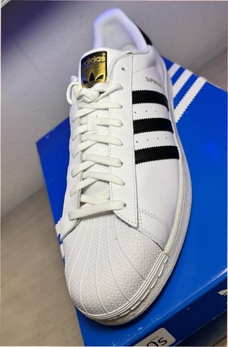 Adidas Superstar Talla 36 Blancas y Negras