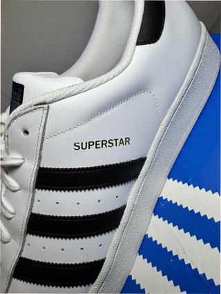 Adidas Superstar Talla 36 Blancas y Negras