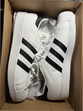 Adidas Superstar Talla 44 Blancas y Negras
