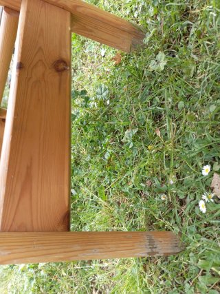 Tobogán infantil madera y blanco