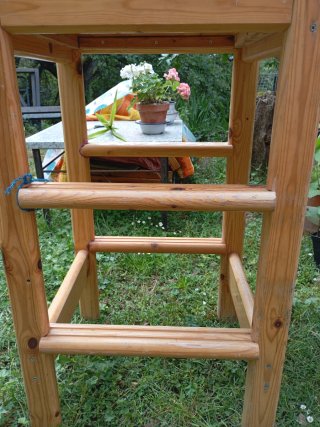 Tobogán infantil madera y blanco
