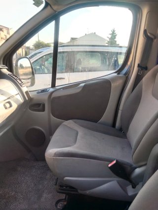 Opel Vivaro 2006