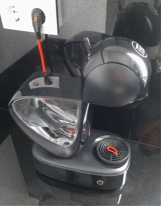 Cafetera Dolce Gusto Infinissima Negra