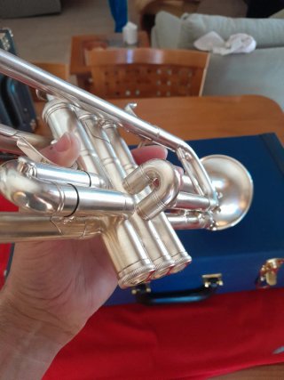 Trompeta B&S Challenger II 3136/2 LR Plata