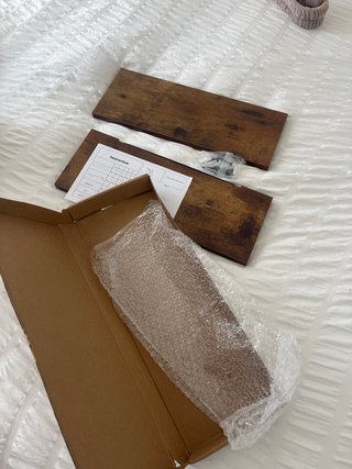 Estanterías flotantes de madera