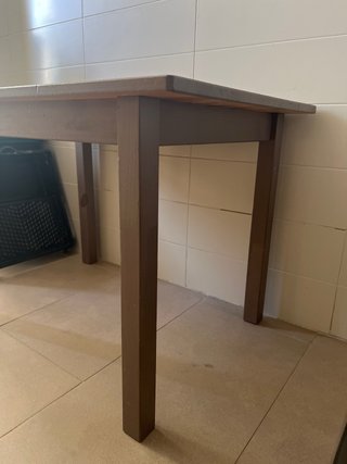 Mesa y sillas infantiles
