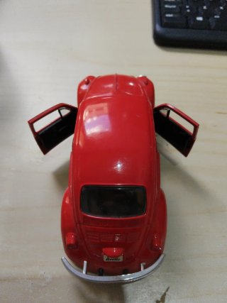 VW Beetle Maisto 1/24 para Piezas