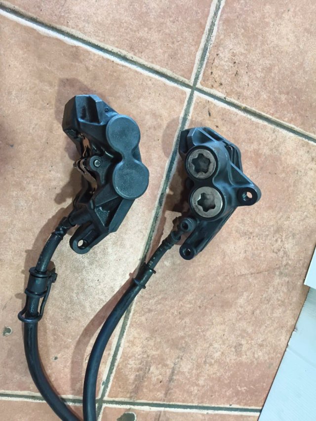 Pinzaa freno del. Yamaha FJR 1300
