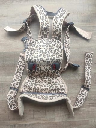 Mochila Portabebés BabyBjörn Animal Print