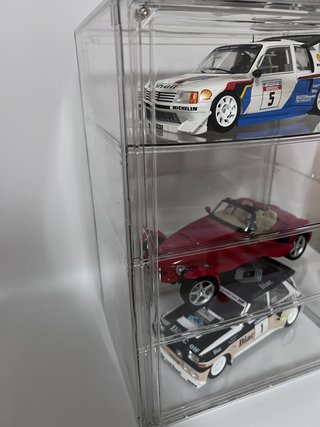 Vitrina expositora 4 coches 1/18