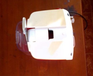 Cafetera AEG Nespresso Roja y Blanca