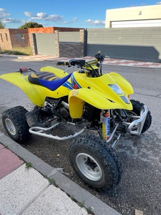 Quad Suzuki LTZ 400