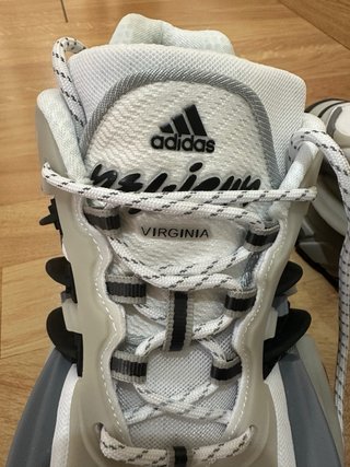 Adidas Jellyfish Grises y Blancas