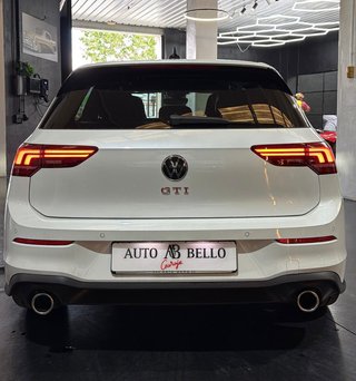 Volkswagen Golf 2024