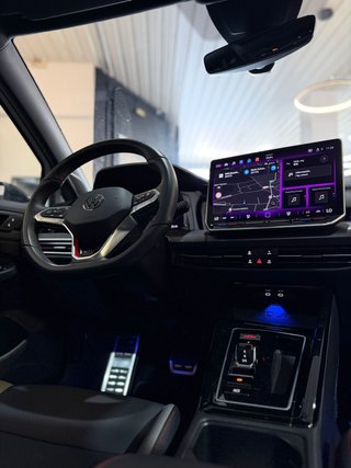 Volkswagen Golf 2024