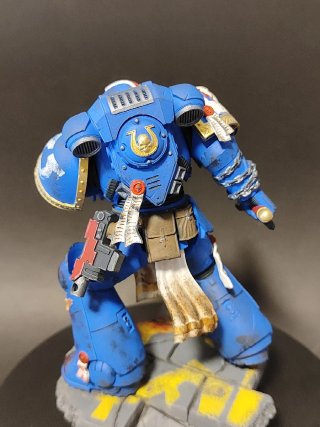 Figura Coleccionista Titus (13cm) Warhammer 40k