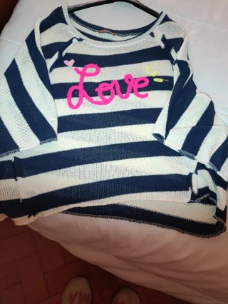 Jersey rayas azul y blanco con Love
