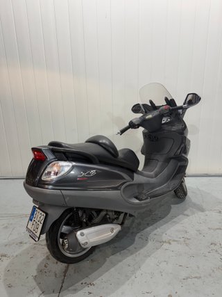Piaggio X9 Gris