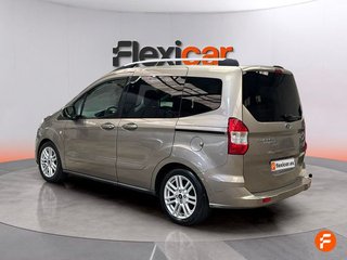 Ford Tourneo Courier 1.0 EcoBoost 74kW (100CV) Titanium