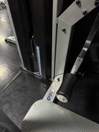 Máquina de Glúteo Telju Fitness