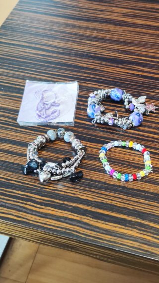 4 Pulseras Bisutería Chica Nuevas
