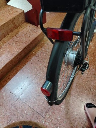 Bicicleta Eléctrica Decathlon Negra