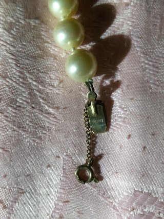 Collar de perlas para mujer