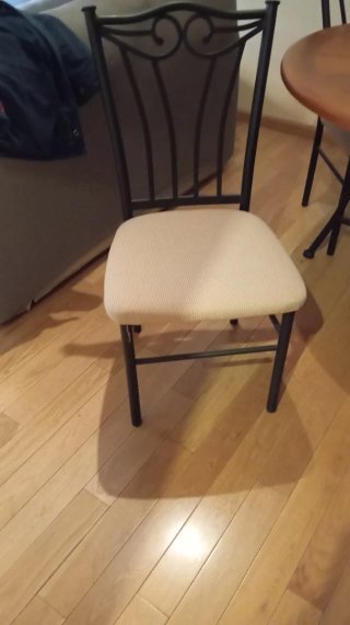 Mesa redonda madera y forja y sillas