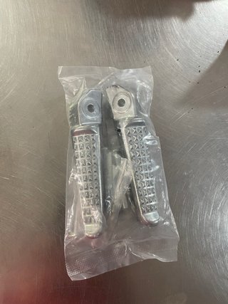 Posapiés Trasero Universal Moto