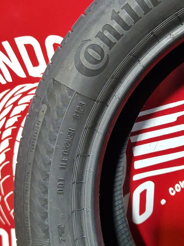 [R. 1994] - 215 50 17 95V NEUMÁTICOS CONTINENTAL