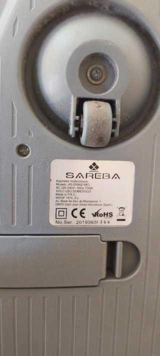 Aspirador Sareba ASSRB621MCI Rojo