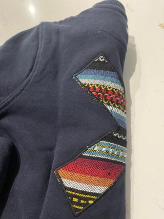 Sudadera infantil azul con logo