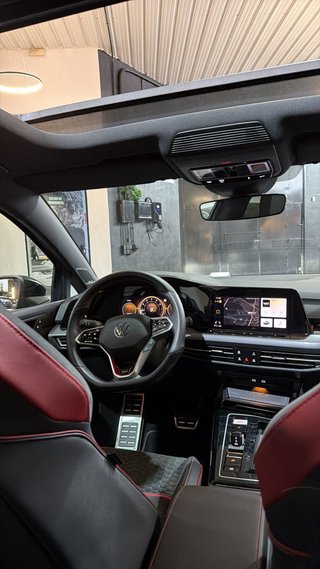 Volkswagen Golf 2023