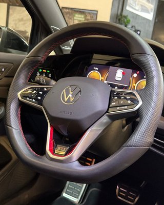 Volkswagen Golf 2023