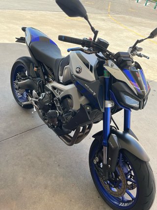 Yamaha MT-09 ABS 40750km ITV Oct27 Muchos extras!!