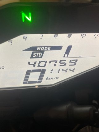 Yamaha MT-09 ABS 40750km ITV Oct27 Muchos extras!!
