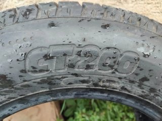 Neumático de recambio VW T4 205/65/15