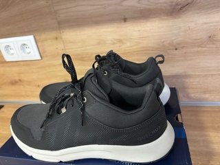 Zapatillas Quechua Hombre Nuevas Talla 42