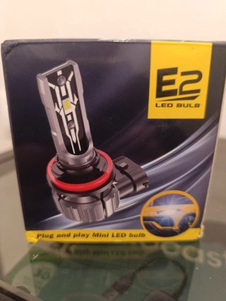 Bombilla LED E2 para Faros de Coche