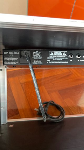 Rack THON y Afinador Korg DTR1000