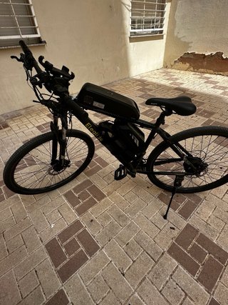 Bicicleta Eléctrica Eleglide 250W con acelerador