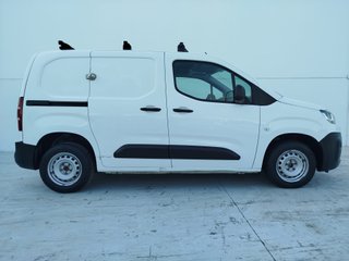 Citroen Berlingo BlueHDi 100 cv. -Av. Motor- 7500€