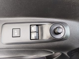 Citroen Berlingo BlueHDi 100 cv. -Av. Motor- 7500€