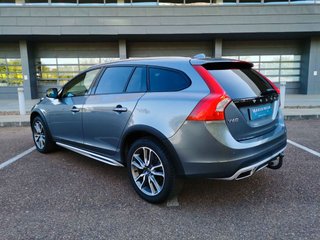 VOLVO V60 Cross Country 2.0 D3 Summum Auto