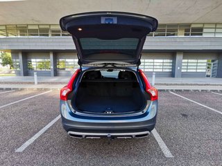 VOLVO V60 Cross Country 2.0 D3 Summum Auto