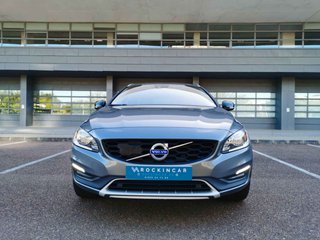 VOLVO V60 Cross Country 2.0 D3 Summum Auto