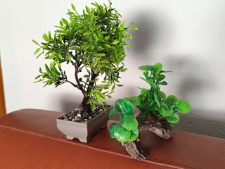 Decorazione acquario con 2 piante artificiali