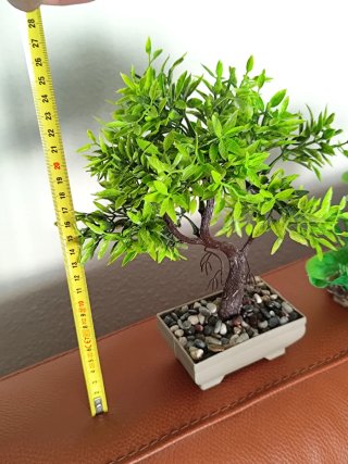 Decorazione acquario con 2 piante artificiali
