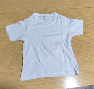 Lote 4 camisetas niño 8-9 años