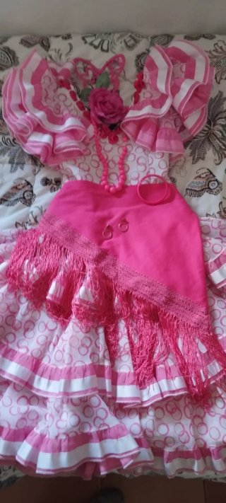 Vestido de gitana para niña rosa